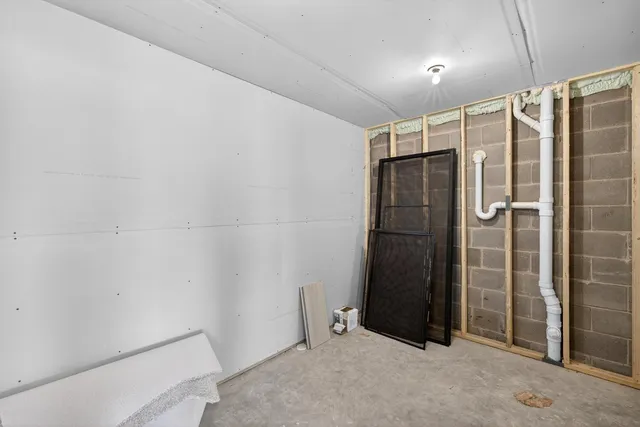 $469,900 | 915 7th Avenue, Wanamingo, MN 55983