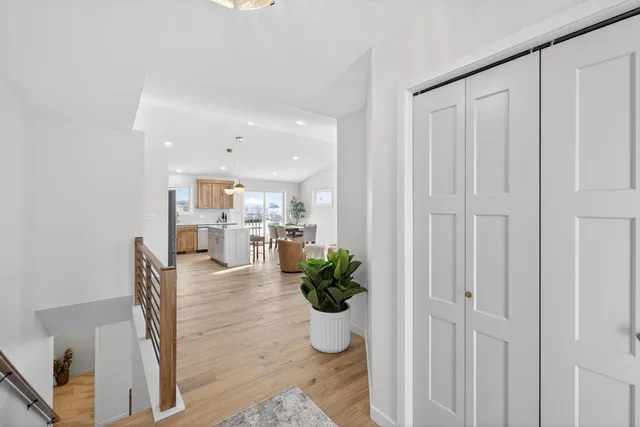 $469,900 | 915 7th Avenue, Wanamingo, MN 55983