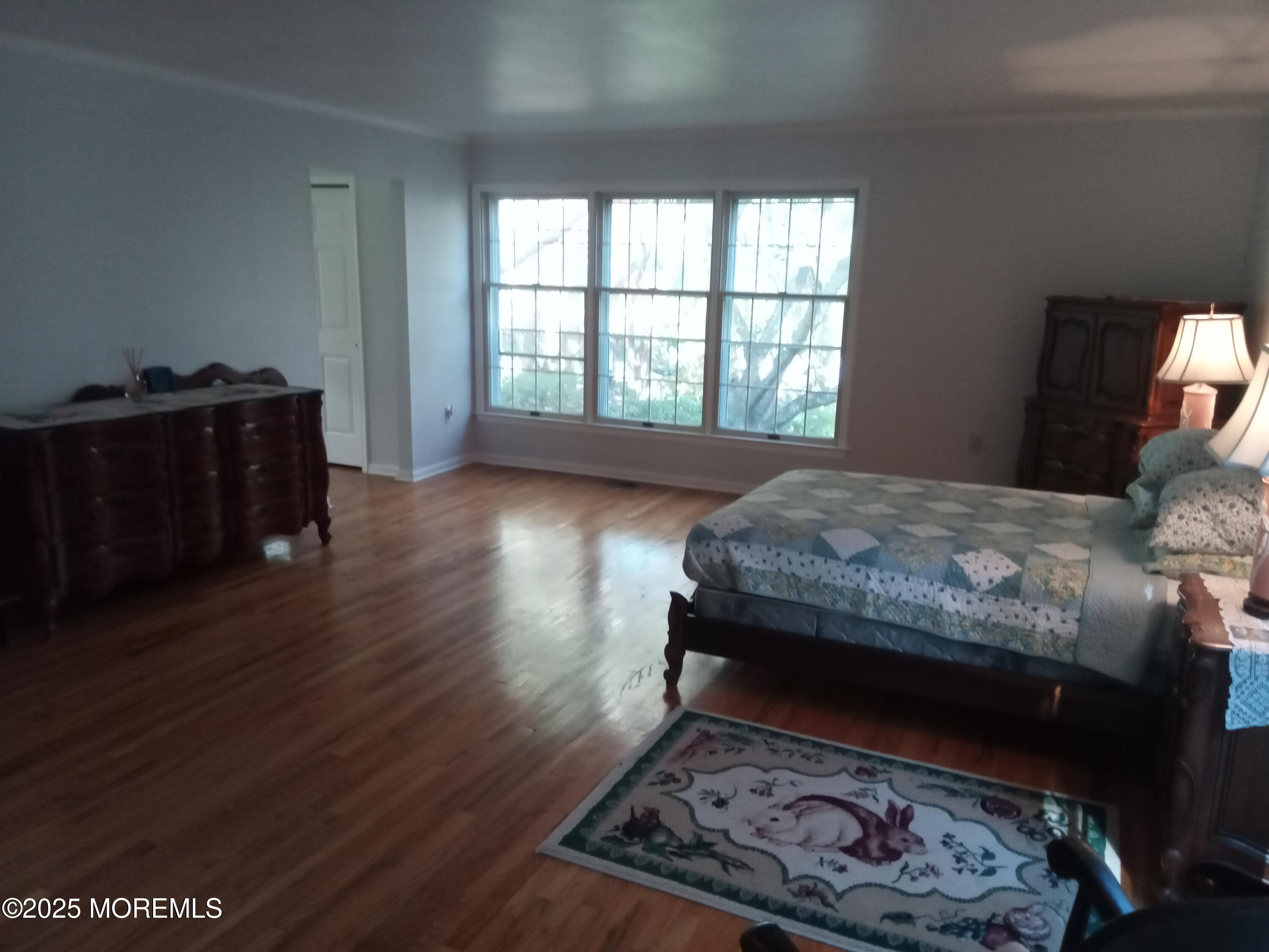 16 Briarhill Road Holmdel, NJ 07733 - Photo 19 of 33 PRIMARY BEDROOM