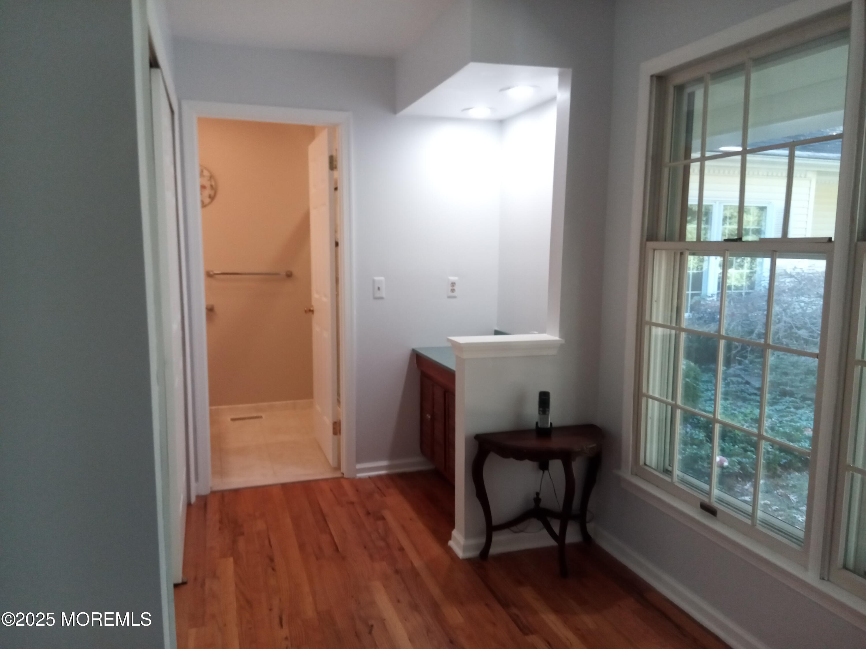 16 Briarhill Road Holmdel, NJ 07733 - Photo 21 of 33 DRESSING ROOM
