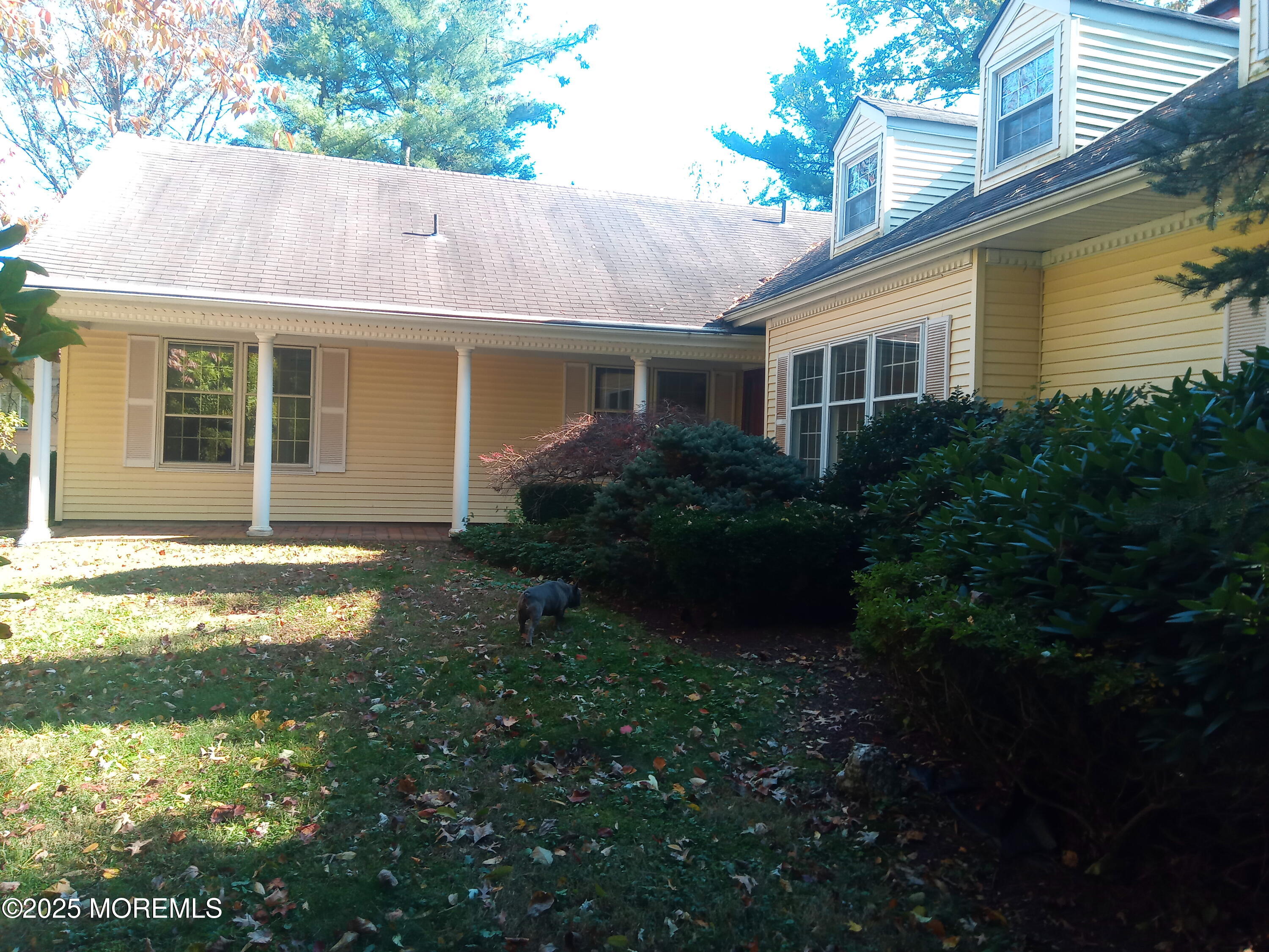 16 Briarhill Road Holmdel, NJ 07733 - Photo 24 of 33 16 BRIAR HILL