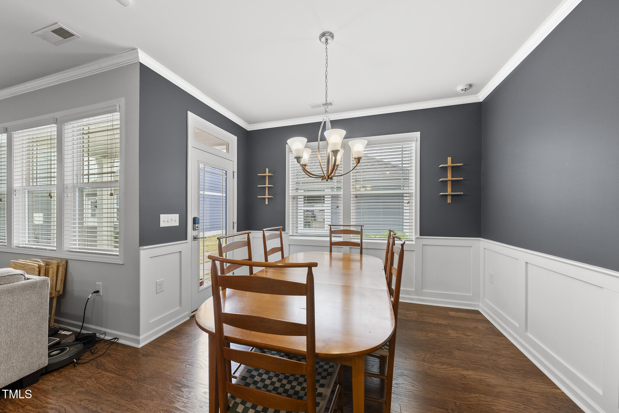 6313 Kayton Street Raleigh, NC 27616 - Photo 9 of 34 DSC08865
