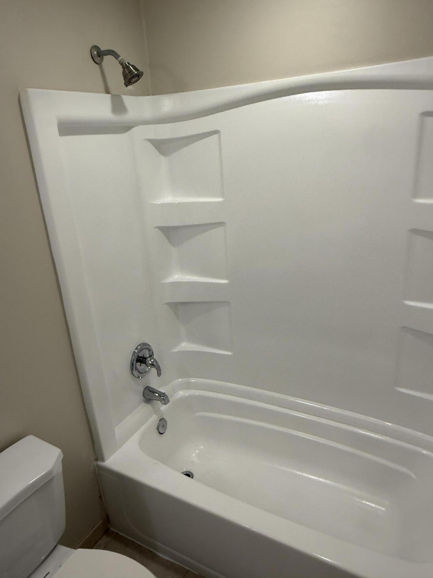 141 Ipswich Street, Unit 3 Boca Raton, FL 33487 - Photo 2 of 8 IMG_1052