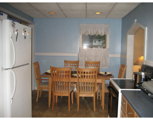 14 Bruce Street Springfield, MA 01119 - Photo 2 of 9