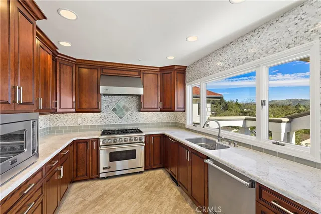 $3,180,000 | 11031 North Meads Avenue, Orange, CA 92869