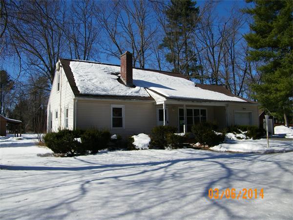 181 Springdale Road Westfield, MA 01085 - Photo 3 of 6 Gallery Image 3