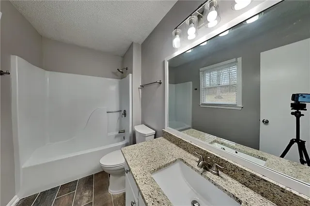 $2,150 | 304 Winchester Way, Woodstock, GA 30188