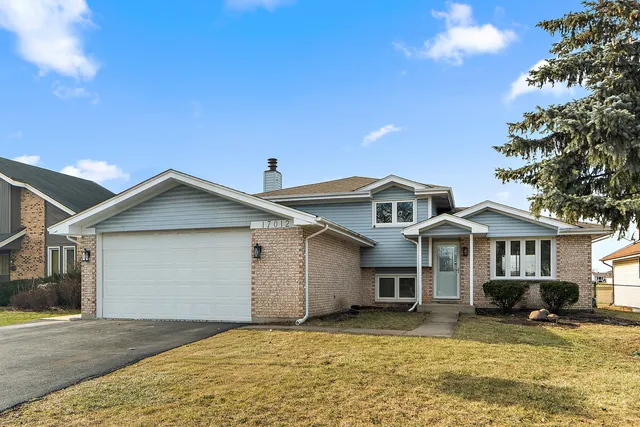 $365,000 | 17012 Redwood Court, Orland Hills, IL 60487