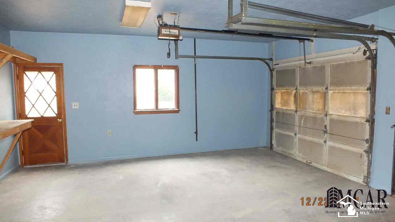 3965 School Road Temperance, MI 48182 - Photo 16 of 22