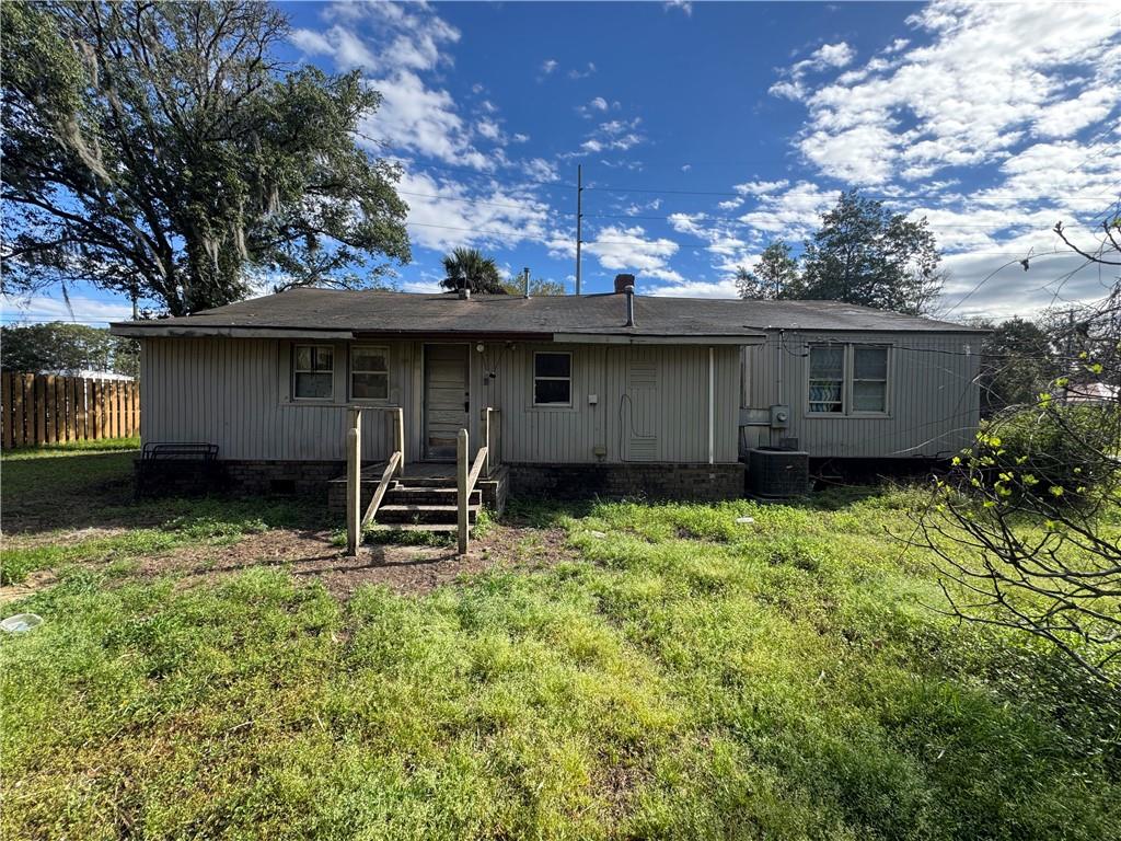 1761 Grove Point Road Savannah, GA 31419 - Photo 2 of 9