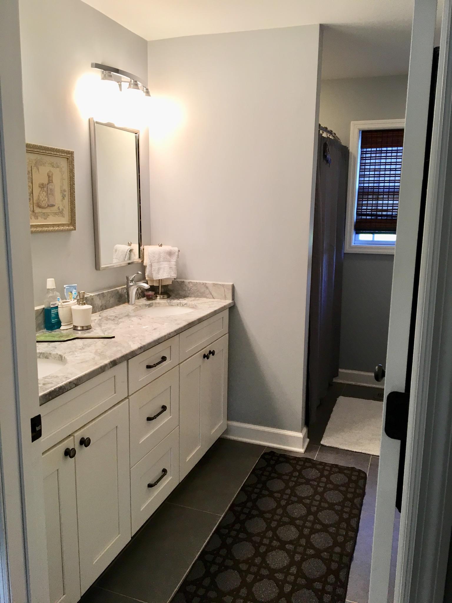 81 Rye Street McEwen, TN 37101 - Photo 9 of 16 Master bath