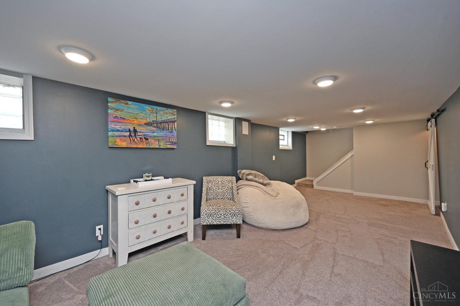 6905 Roe Street Cincinnati, OH 45227 - Photo 18 of 25 Gallery Image 18