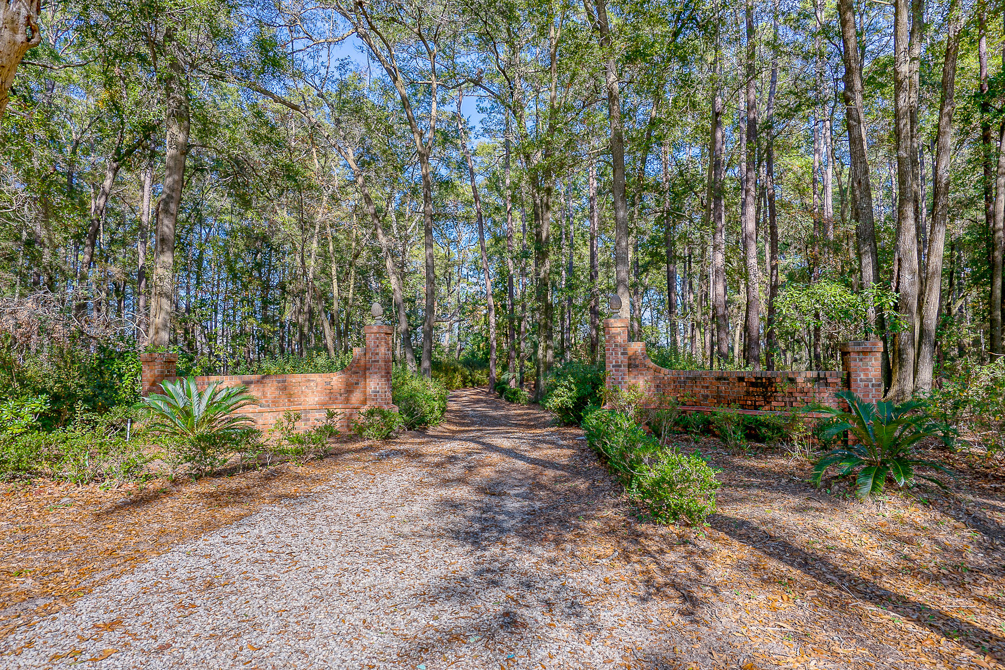 7599 Patterson Road Beaufort, SC 29906 - Photo 12 of 56 Private Entry