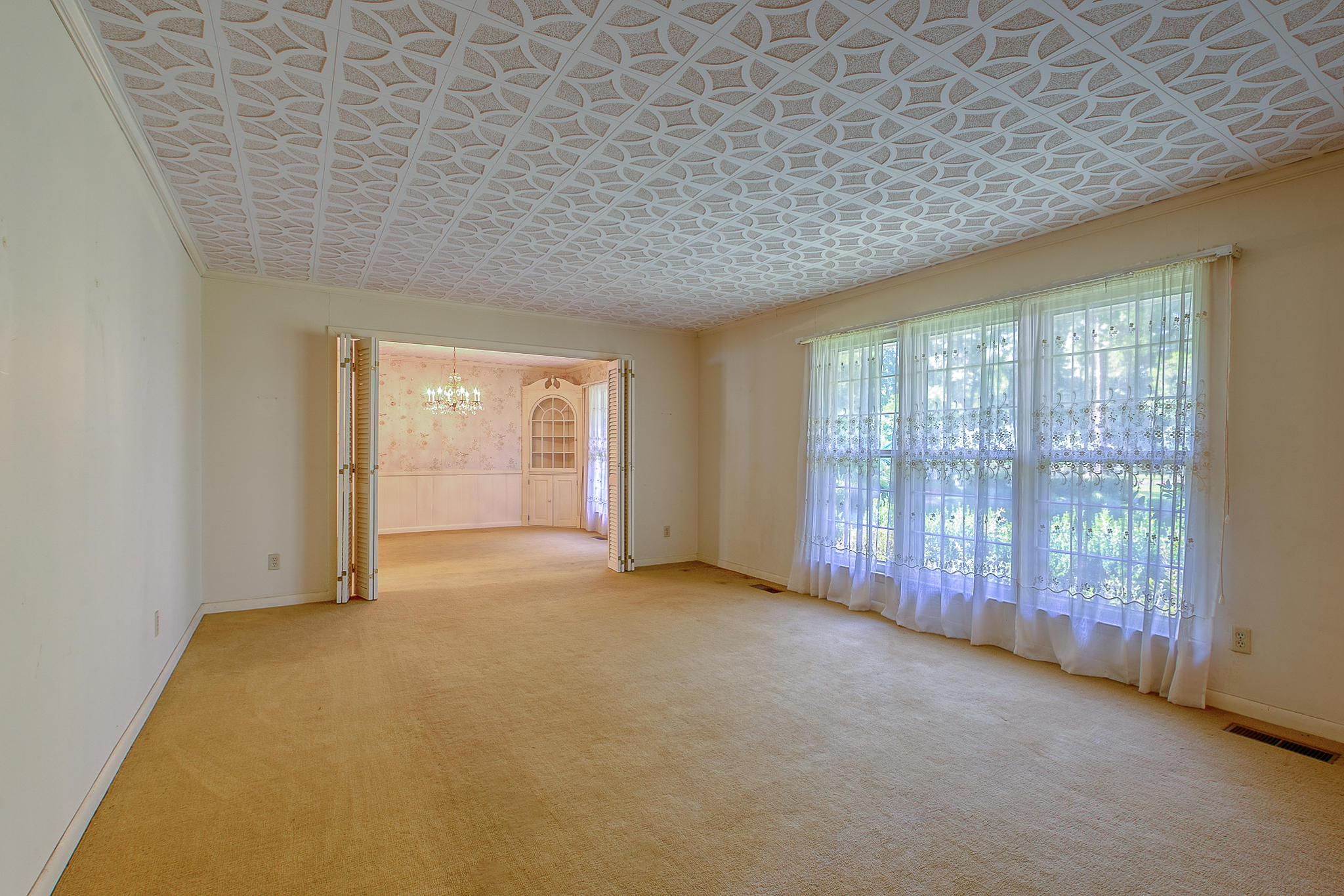 7599 Patterson Road Beaufort, SC 29906 - Photo 23 of 56 Formal Living Room