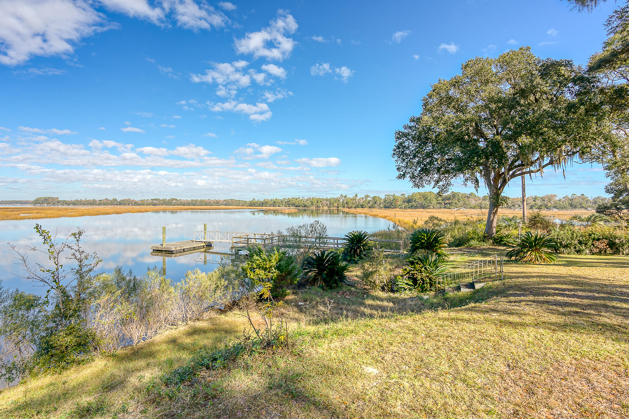 7599 Patterson Road Beaufort, SC 29906 - Photo 10 of 56 Broad River Views
