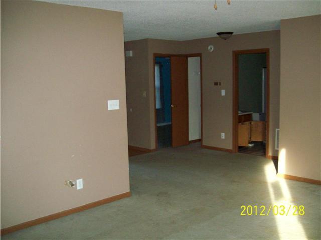 5407 Milhouse Road Indianapolis, IN 46221 - Photo 2 of 6