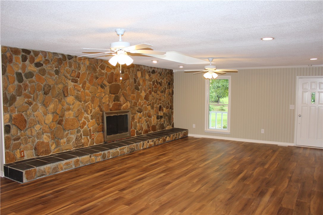 1009 Antioch Road Easley, SC 29640 - Photo 7 of 23