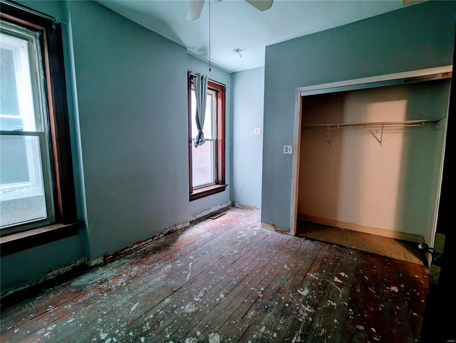 2220 Nebraska Avenue St. Louis, MO 63104 - Photo 12 of 37