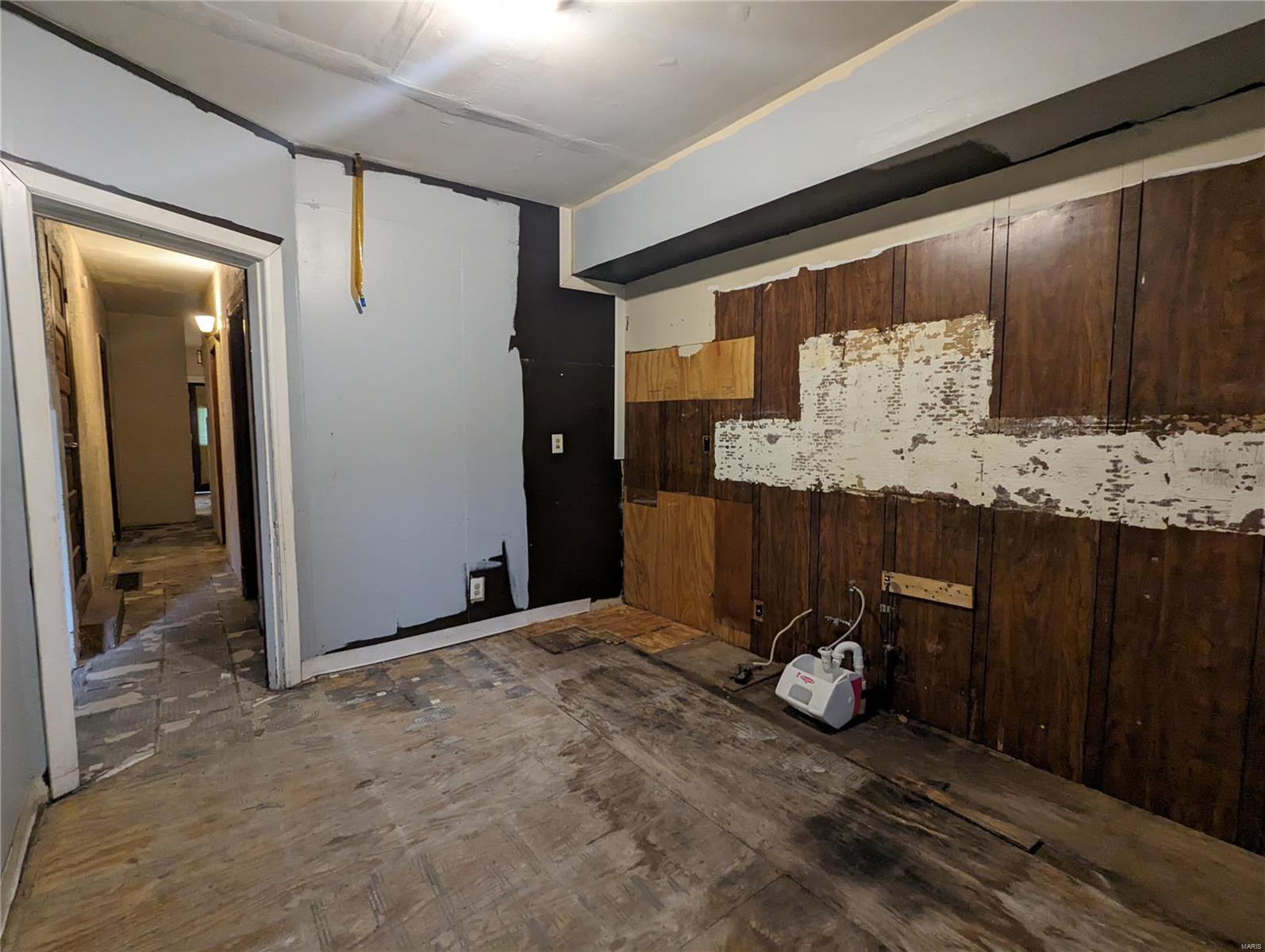 2220 Nebraska Avenue St. Louis, MO 63104 - Photo 17 of 37