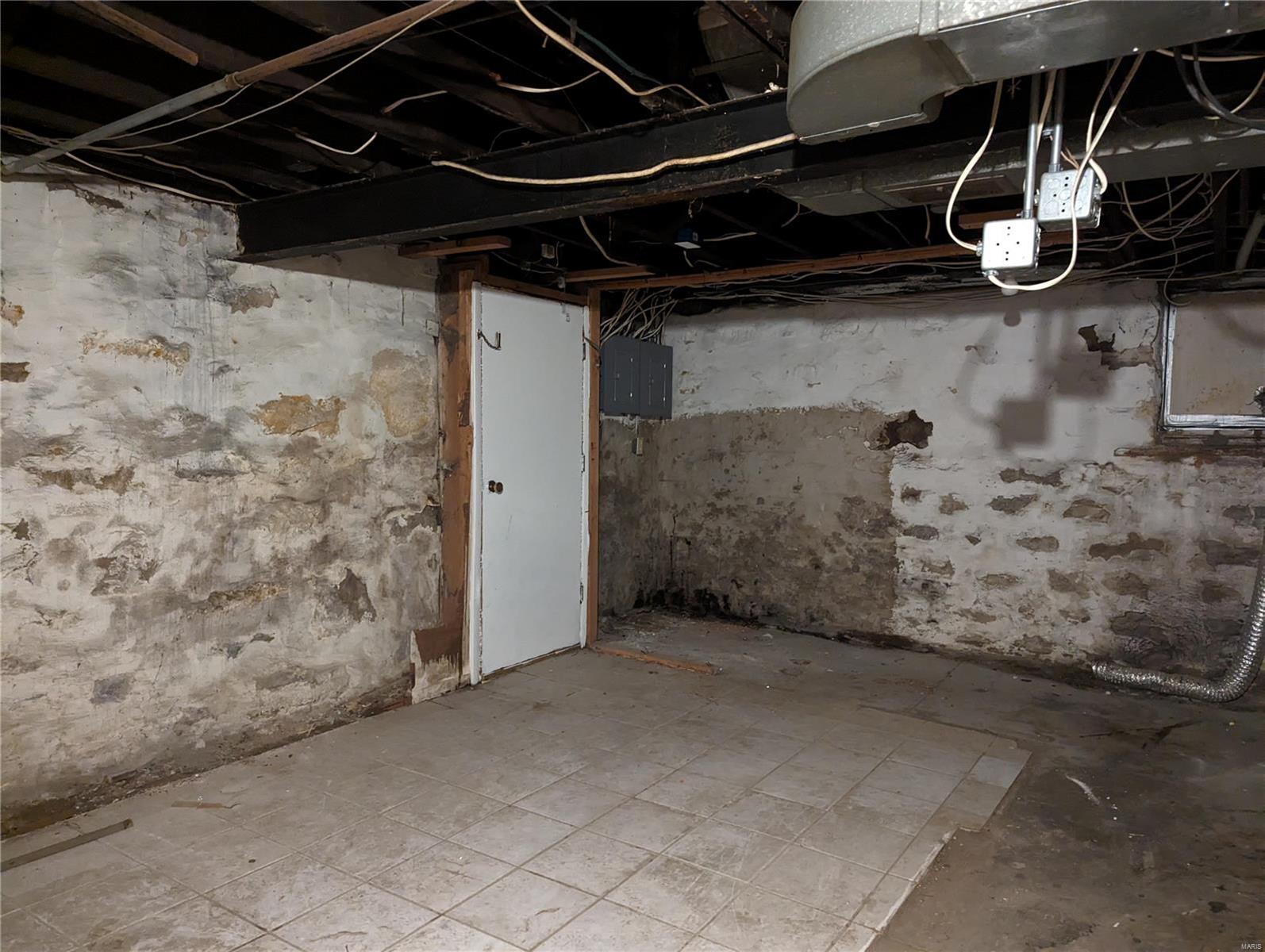 2220 Nebraska Avenue St. Louis, MO 63104 - Photo 26 of 37