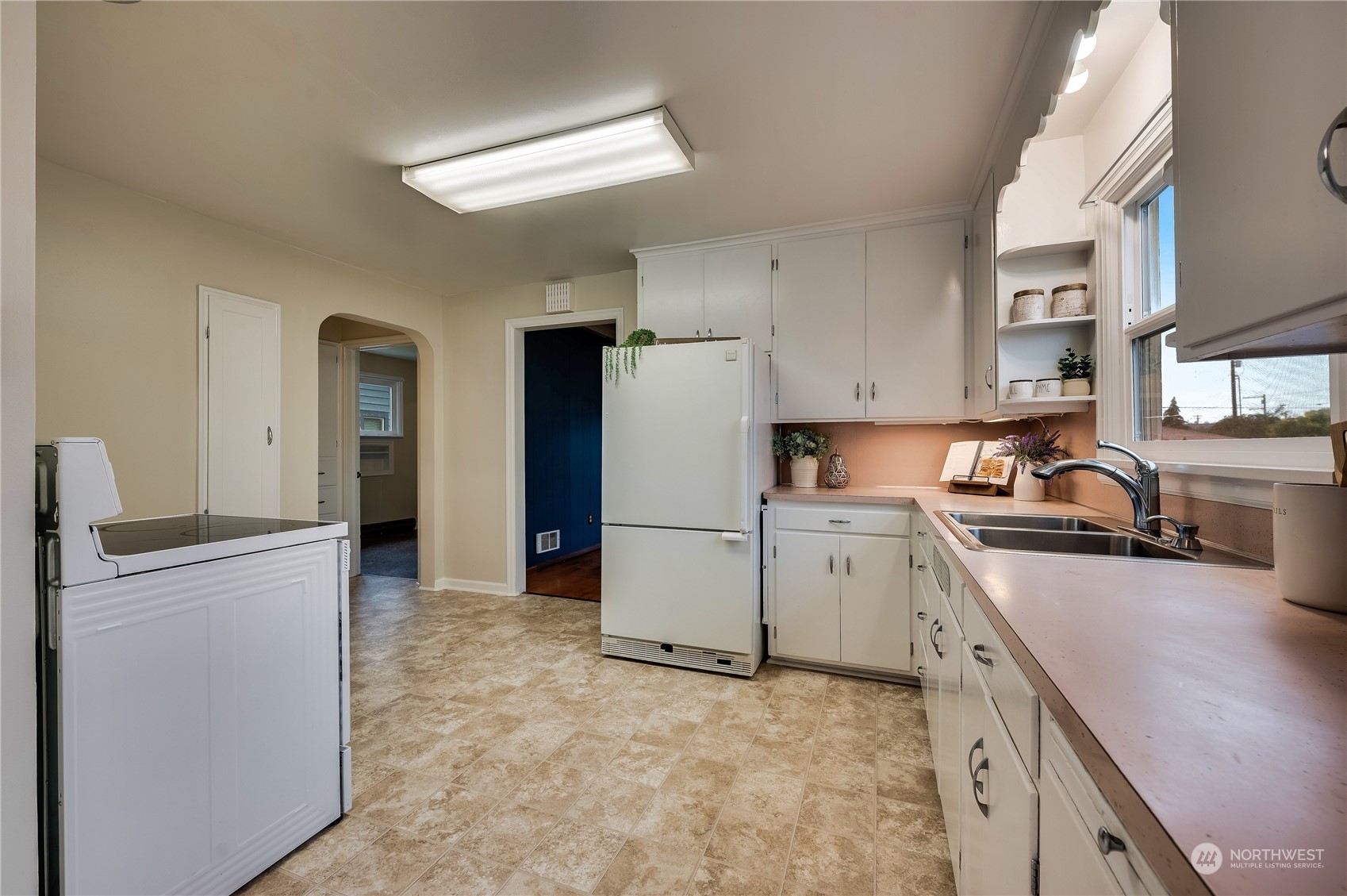 217 East Gilman Avenue Arlington, WA 98223 - Photo 10 of 32