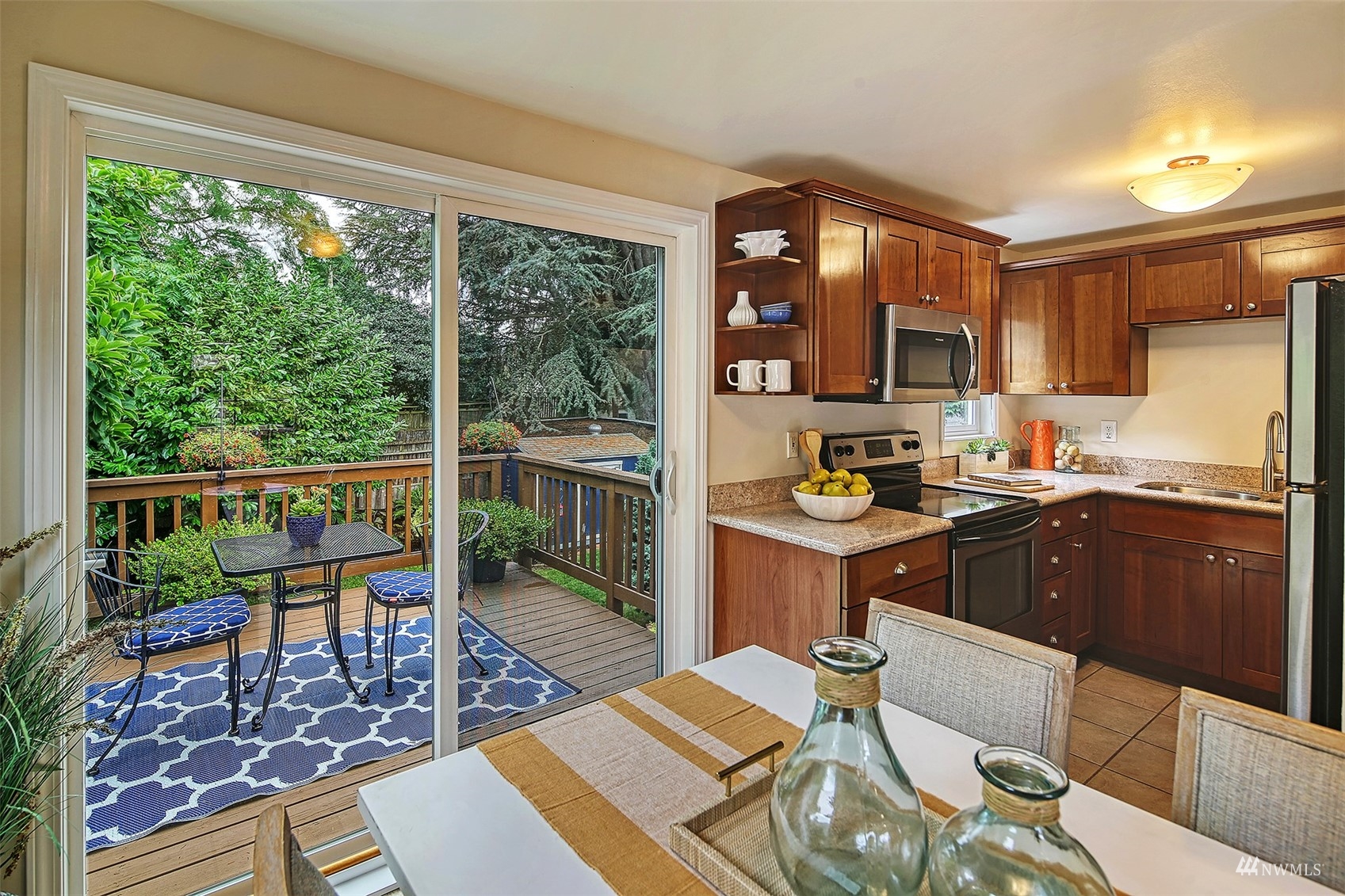 4131 Southwest Portland Street Seattle, WA 98136 - Photo 12 of 31 Gallery Image 12
