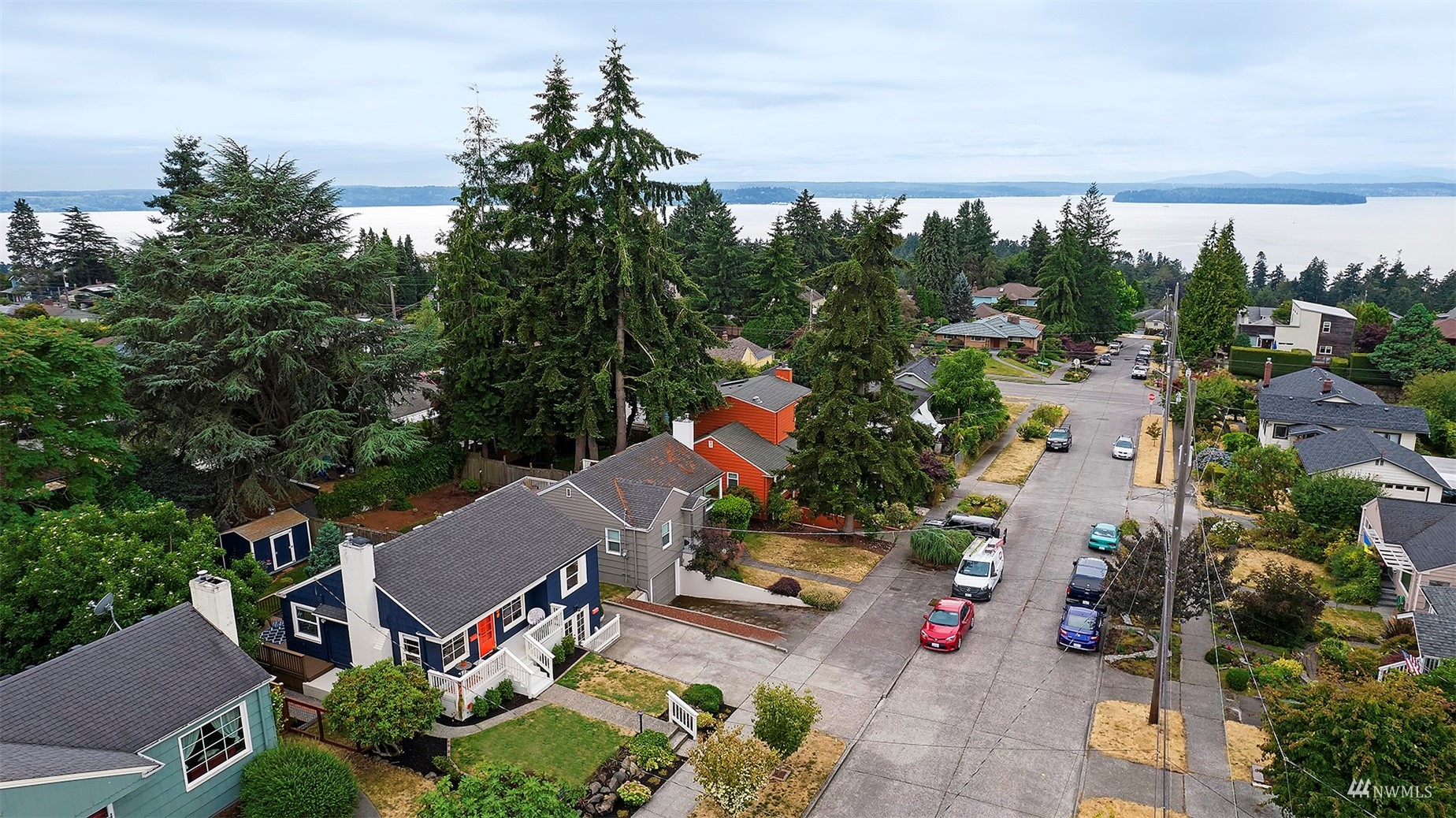 4131 Southwest Portland Street Seattle, WA 98136 - Photo 2 of 31 Gallery Image 2