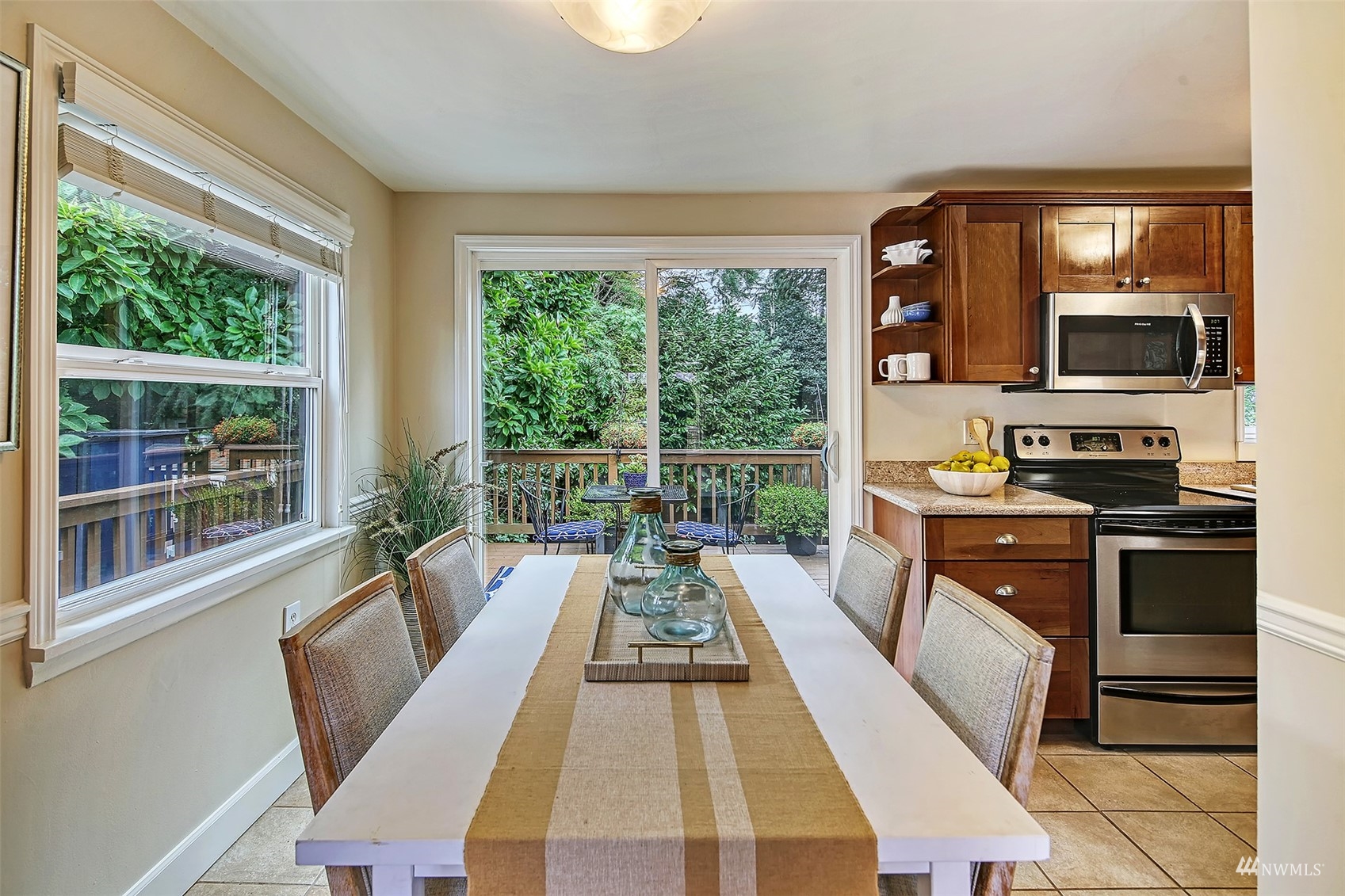 4131 Southwest Portland Street Seattle, WA 98136 - Photo 9 of 31 Gallery Image 9