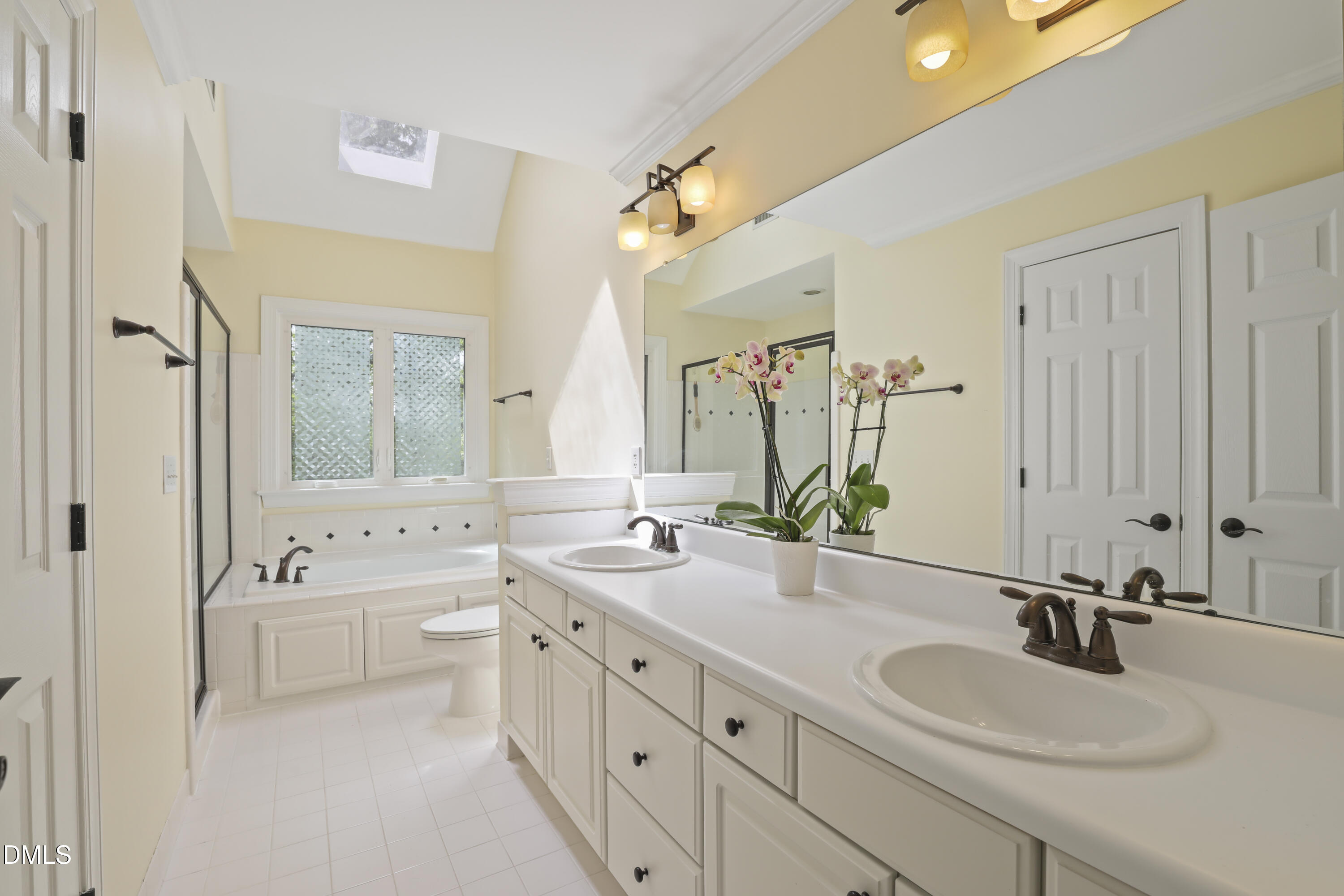 212 Cobble Ridge Drive Chapel Hill, NC 27516 - Photo 19 of 31 227A9362