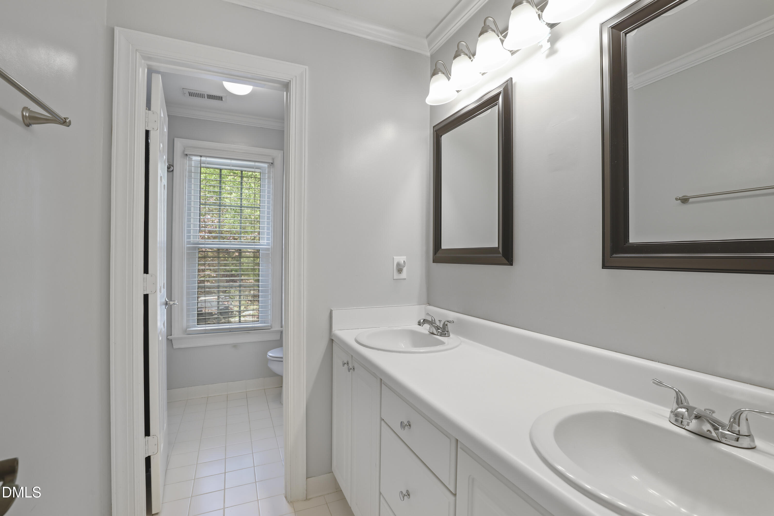 212 Cobble Ridge Drive Chapel Hill, NC 27516 - Photo 22 of 31 227A9350