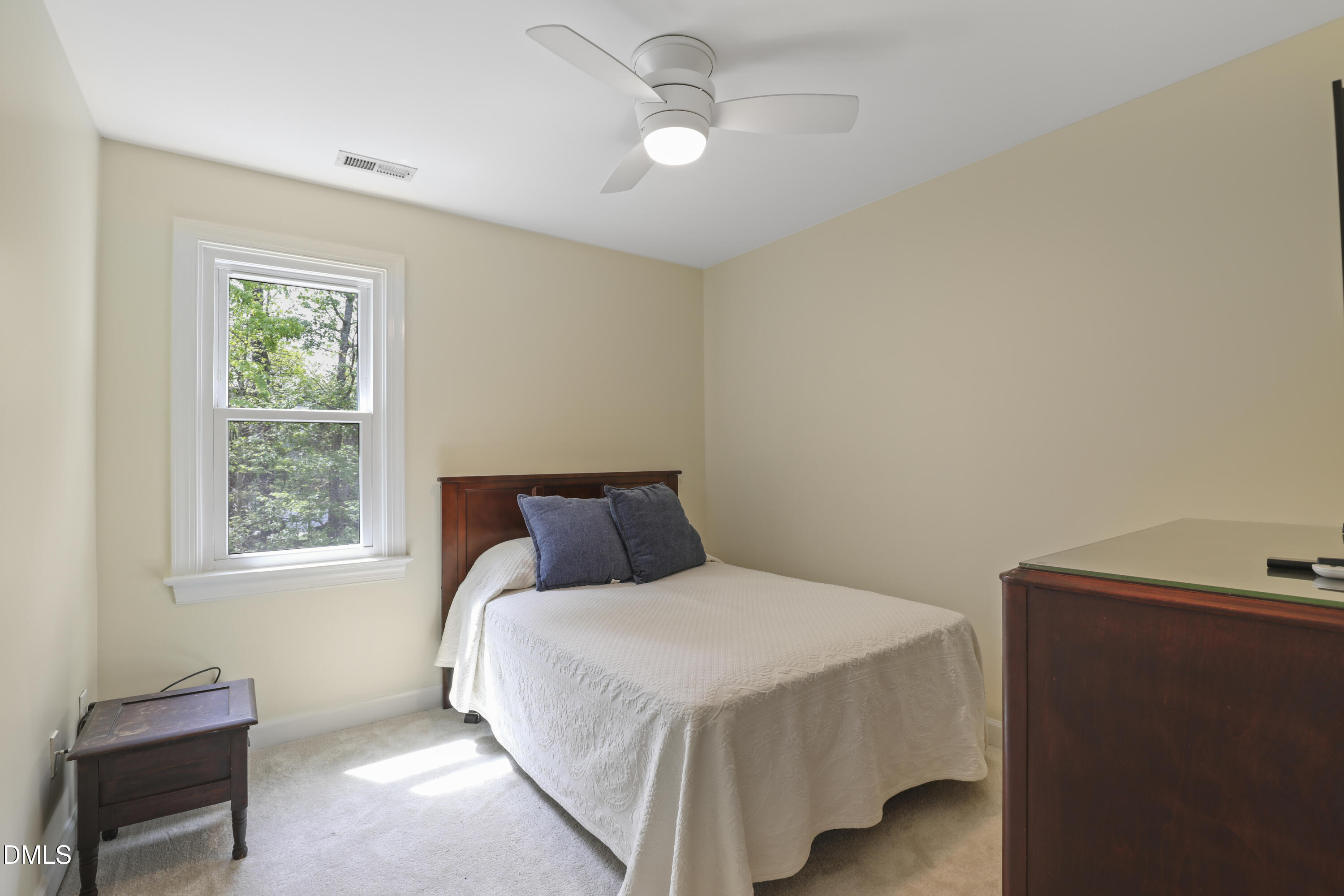 212 Cobble Ridge Drive Chapel Hill, NC 27516 - Photo 23 of 31 227A9341