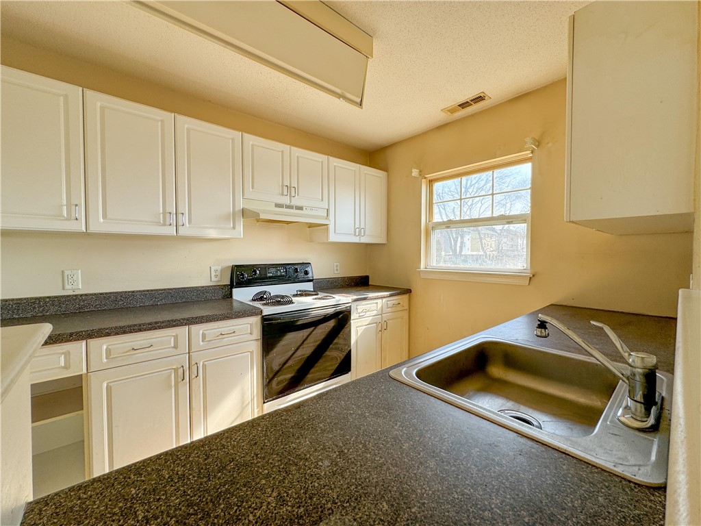 80 Mill Street Woonsocket, RI 02895 - Photo 12 of 24