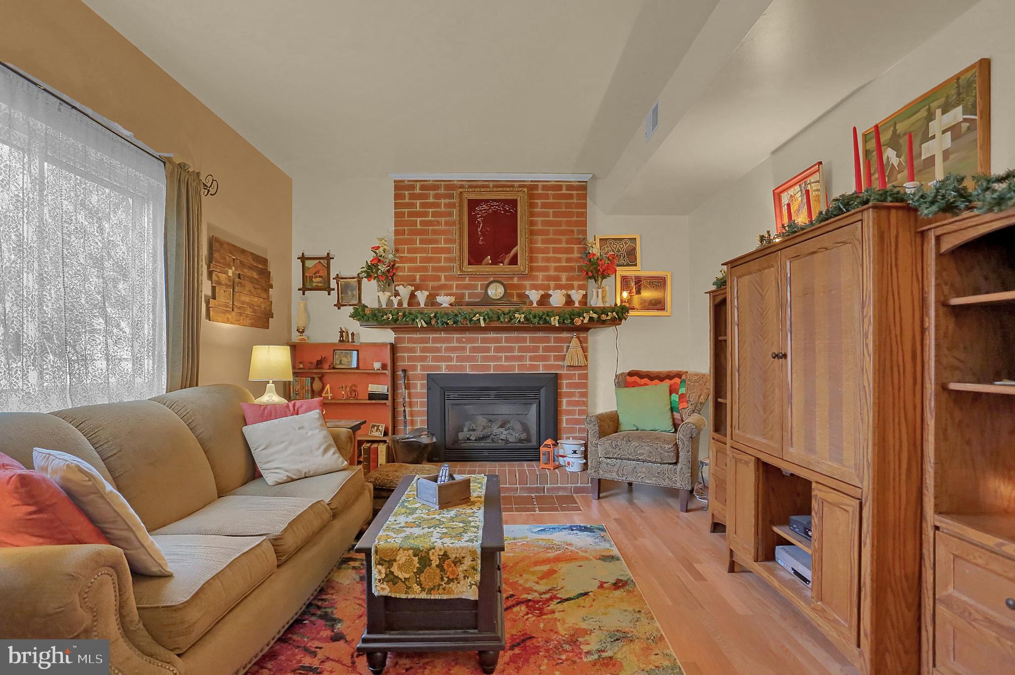 442 Springhouse Road Harrisburg, PA 17111 - Photo 14 of 40 Gallery Image 14