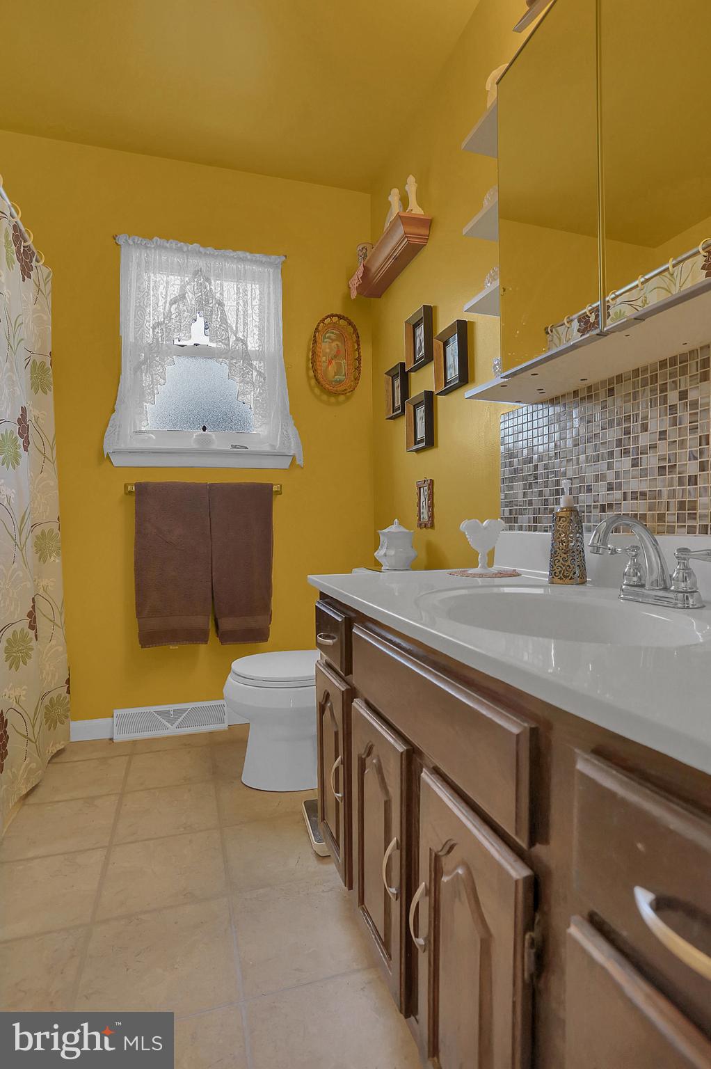 442 Springhouse Road Harrisburg, PA 17111 - Photo 26 of 40 Gallery Image 26