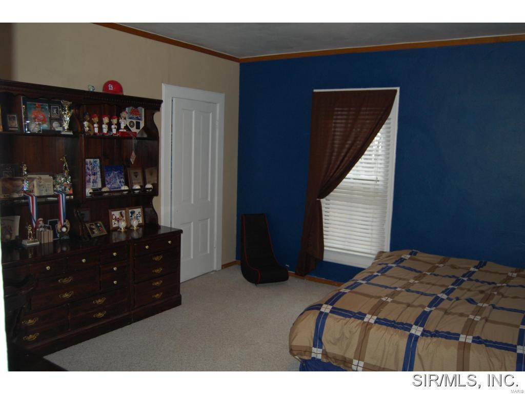 4272 Blackburn Road Edwardsville, IL 62025 - Photo 12 of 24