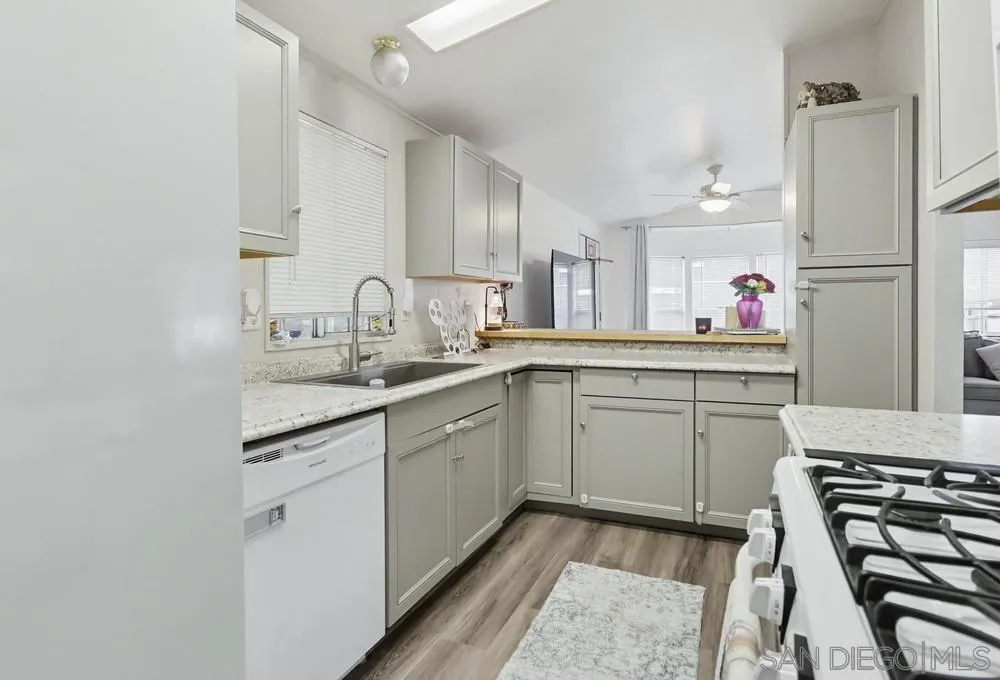 7908 Rancho Fanita Drive, Unit SPC 17 Santee, CA 92071 - Photo 12 of 40