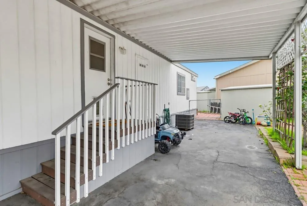 7908 Rancho Fanita Drive, Unit SPC 17 Santee, CA 92071 - Photo 31 of 40