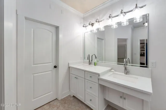 $479,900 | 57 Water Ridge Place, Jackson, TN 38305