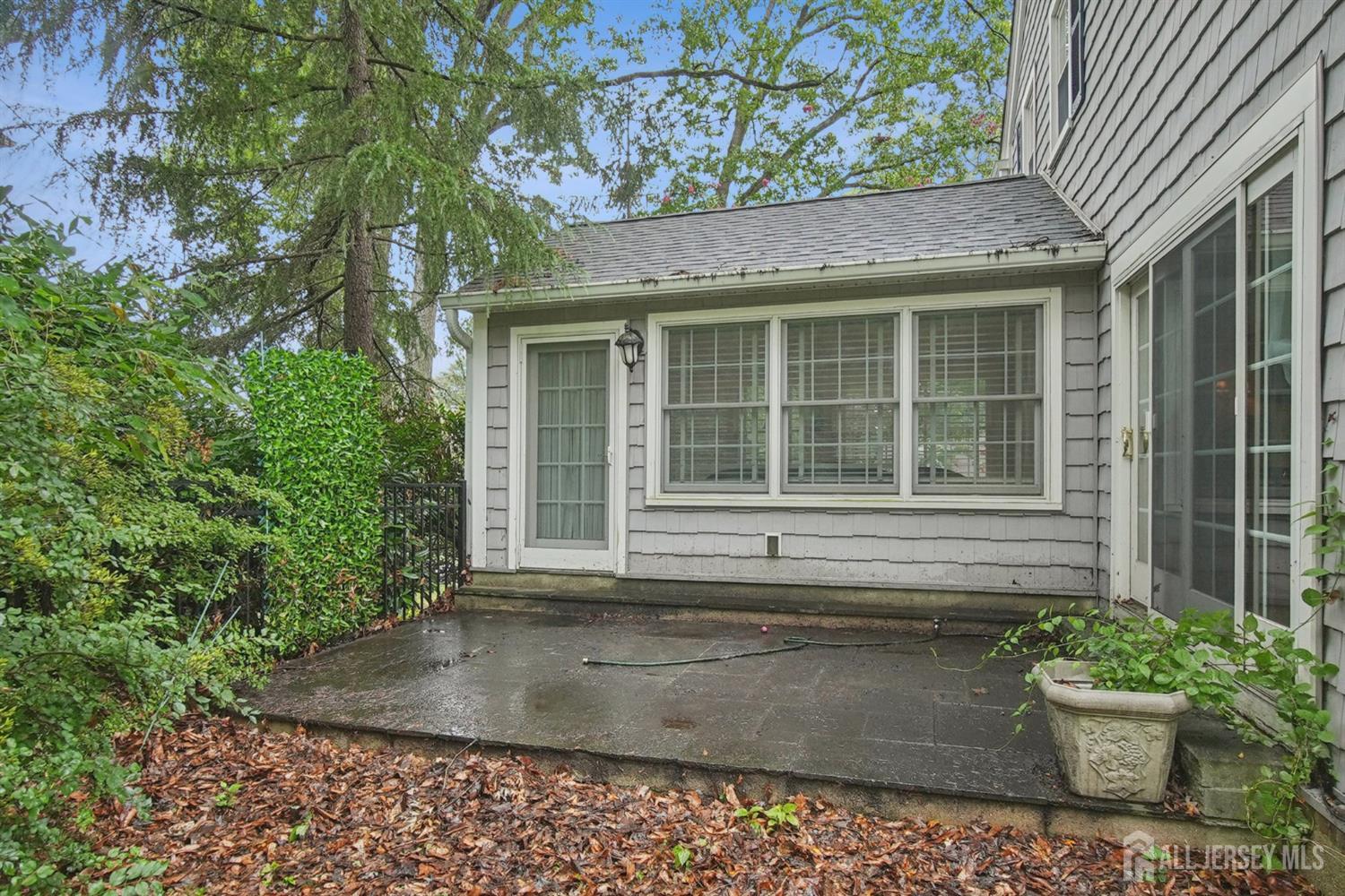 12 Edgewood Road Edison, NJ 08820 - Photo 49 of 68