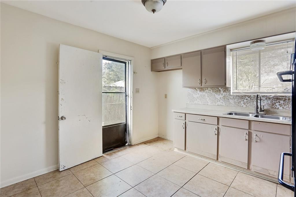 2108-10 Daniels Road Terrytown, LA 70056 - Photo 16 of 18 Gallery Image 16