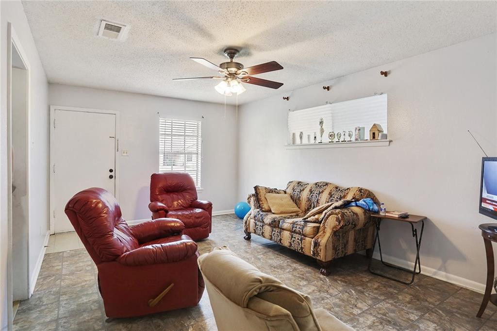 2108-10 Daniels Road Terrytown, LA 70056 - Photo 3 of 18 Gallery Image 3