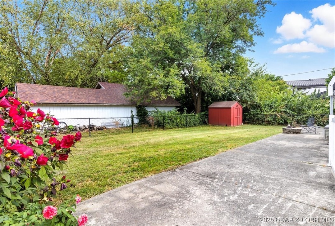 612 East High Street Eldon, MO 65026 - Photo 20 of 43