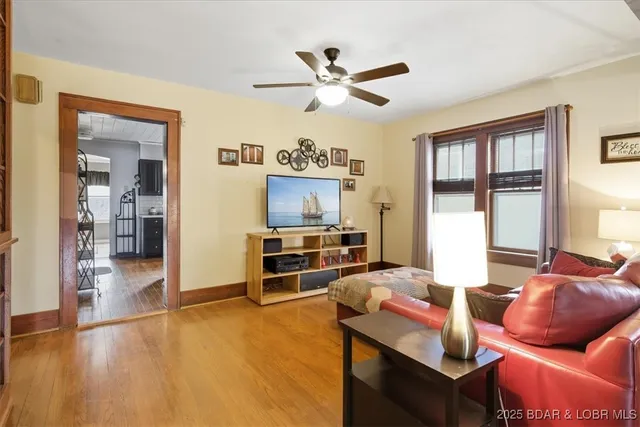 $249,900 | 612 East High Street, Eldon, MO 65026