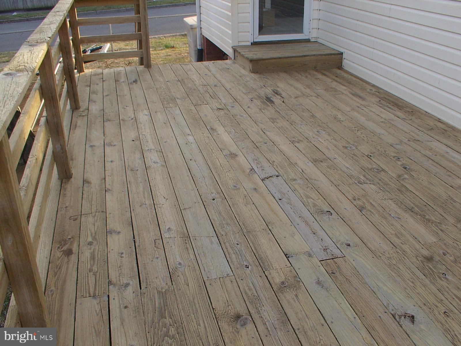 502 North Pleasant Valley Road Winchester, VA 22601 - Photo 22 of 37 Large deck.