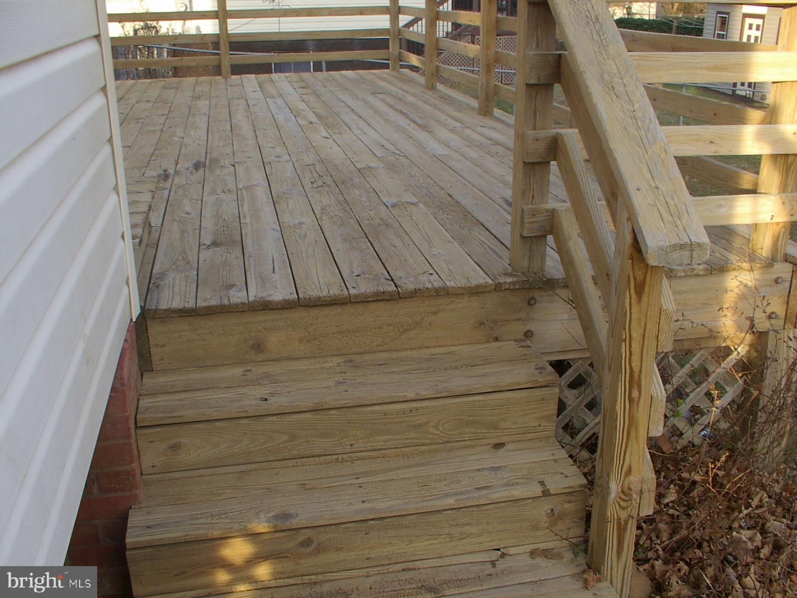 502 North Pleasant Valley Road Winchester, VA 22601 - Photo 23 of 37 Deck to yard.