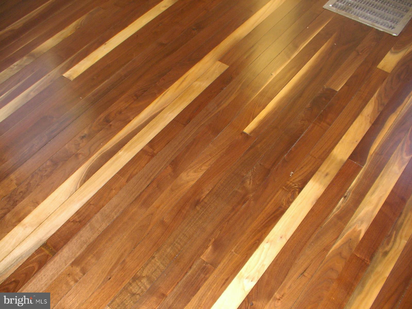 502 North Pleasant Valley Road Winchester, VA 22601 - Photo 8 of 37 Bedroom 1 upstairs w/refinished walnut floors.