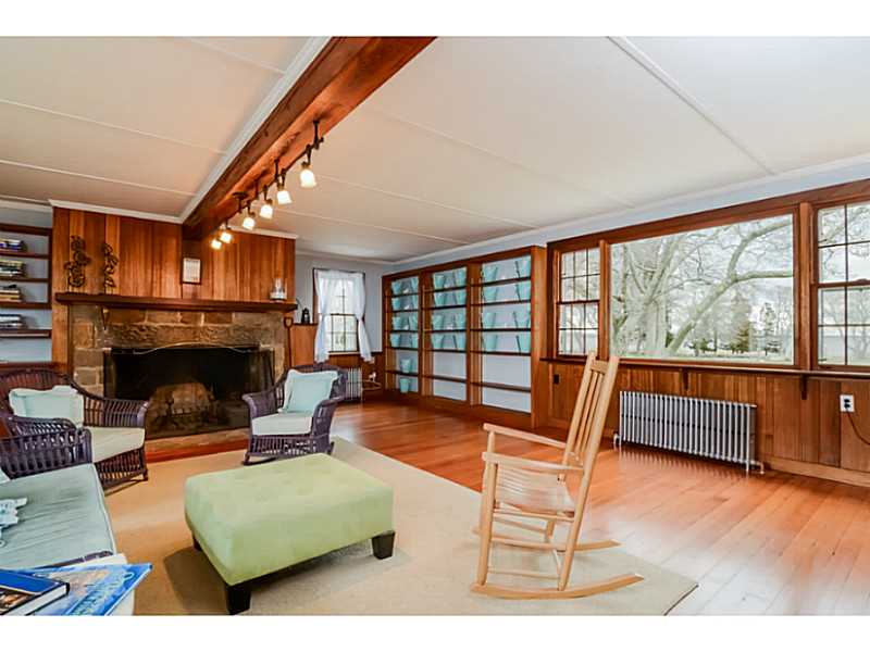264 East Beach Road Charlestown, RI 02813 - Photo 10 of 25 Den/Family/Great Room.