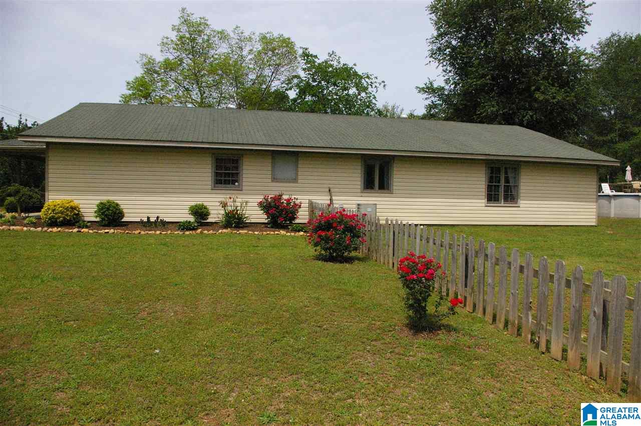 10540 Choccolocco Road Anniston, AL 36207 - Photo 3 of 47