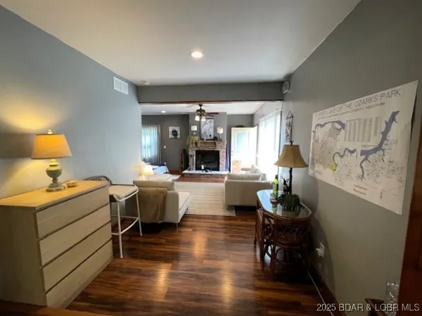 $235,000 | 747 Paulson Drive, Edwards, MO 65326