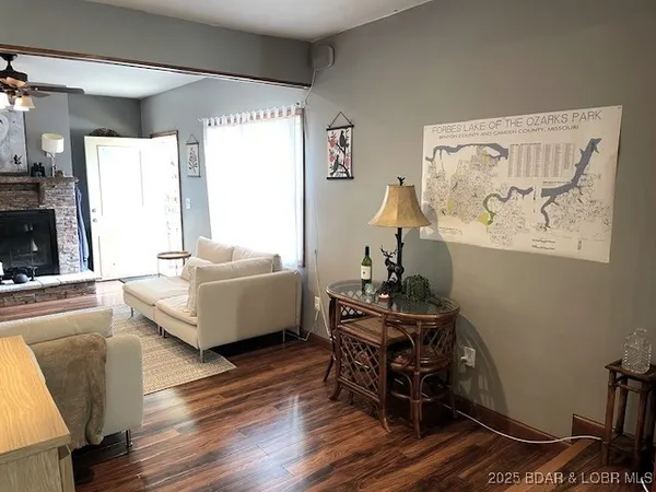 $235,000 | 747 Paulson Drive, Edwards, MO 65326